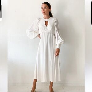 Zimmermann White Keyhole Midi Dress
Long Puff Sleeve size S